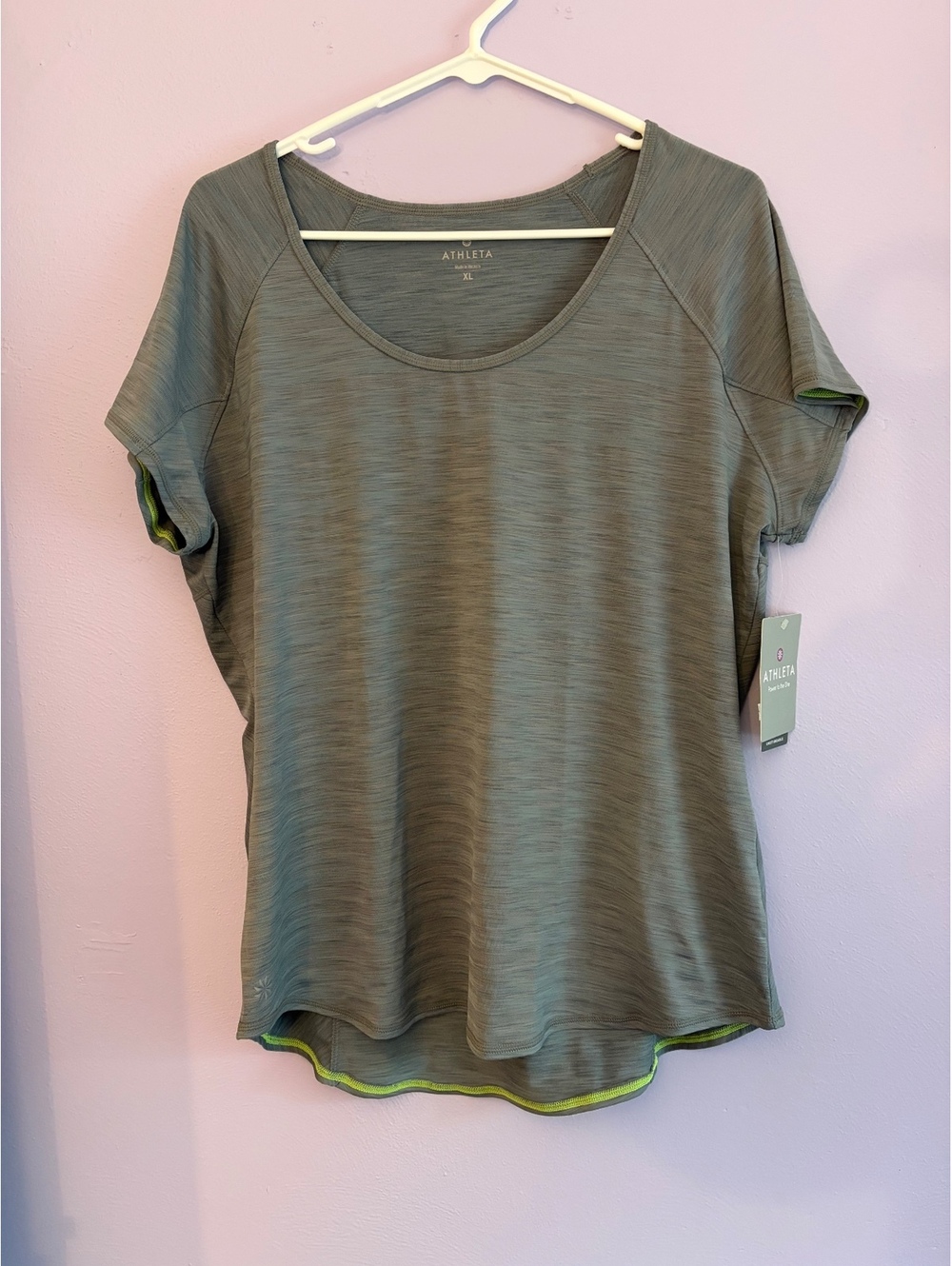 NWT Athleta Running Wild Tee Green Gray XL Short Sleeve Workout Top Scoop Neck